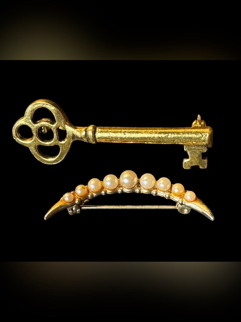 2 Vintage Brooches Gold Tone Skeleton Key And Crescent Moon Faux Pearls
